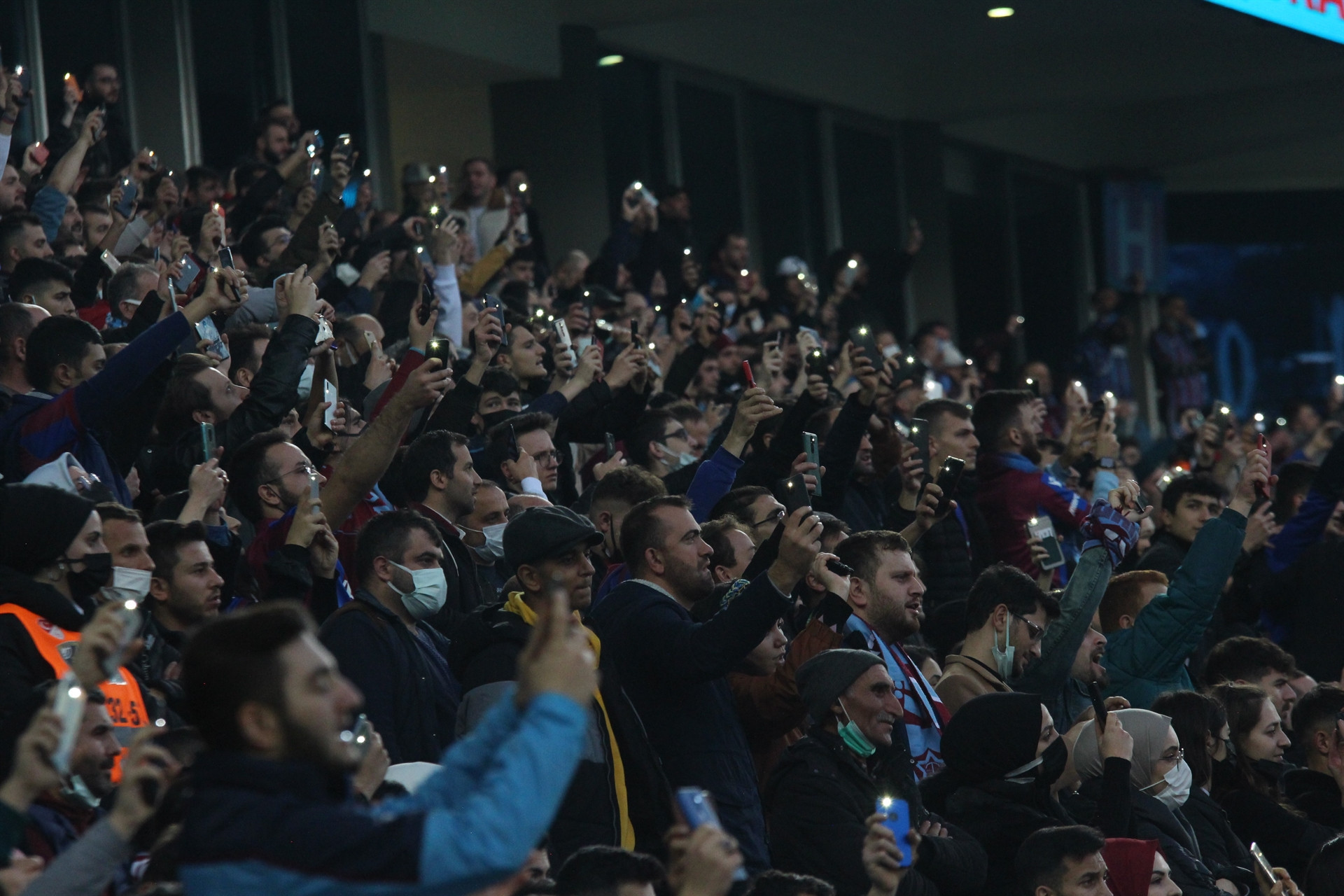 Trabzonspor - Adana Demirspor maçından fotoğraflar