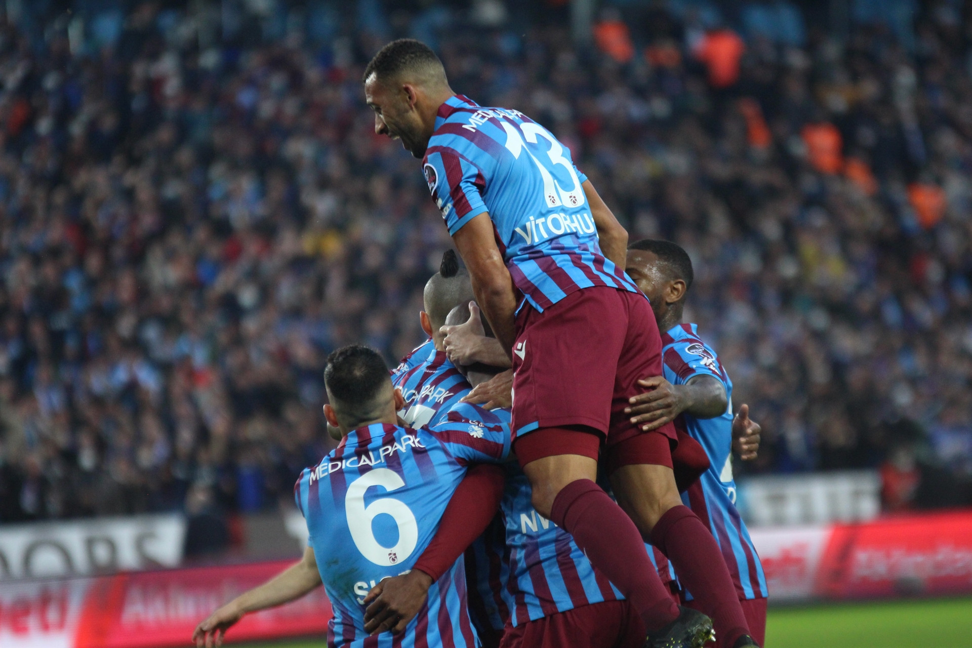 Trabzonspor - Adana Demirspor maçından fotoğraflar