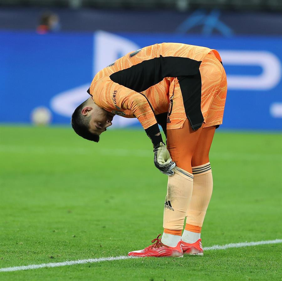 Son Dakika: Borussia Dortmund - Beşiktaş maçı sonrası fatura onlara kesildi Neden ilk 11de başladılar, emeği geçenler bir bir gitsin...