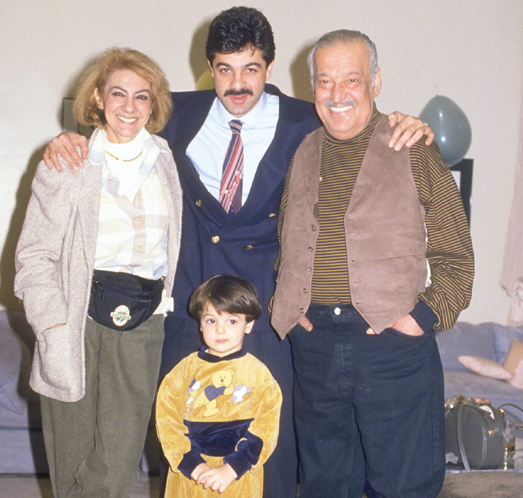 ‘Açelya Devrim Yılhanın bilinmeyenleri... Kilolusun’  deyip konservatuvara almadılar