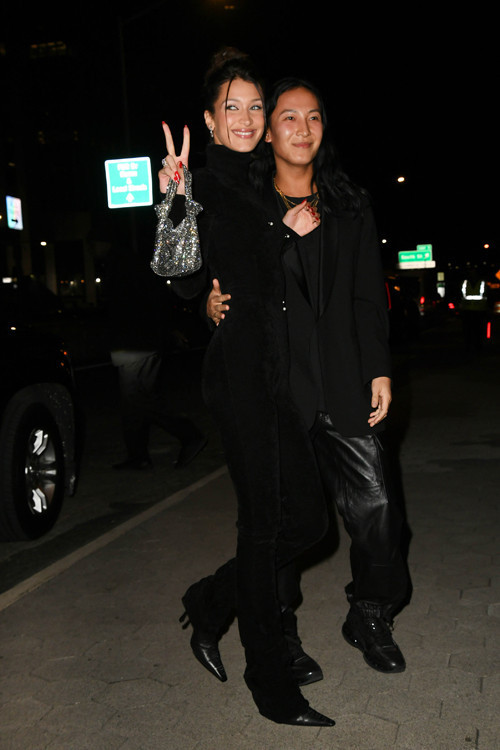 ARTIK AÇIĞA ÇIKMASI GEREKİYOR ARTIK AÇIĞA ÇIKMASI GEREKİYOR