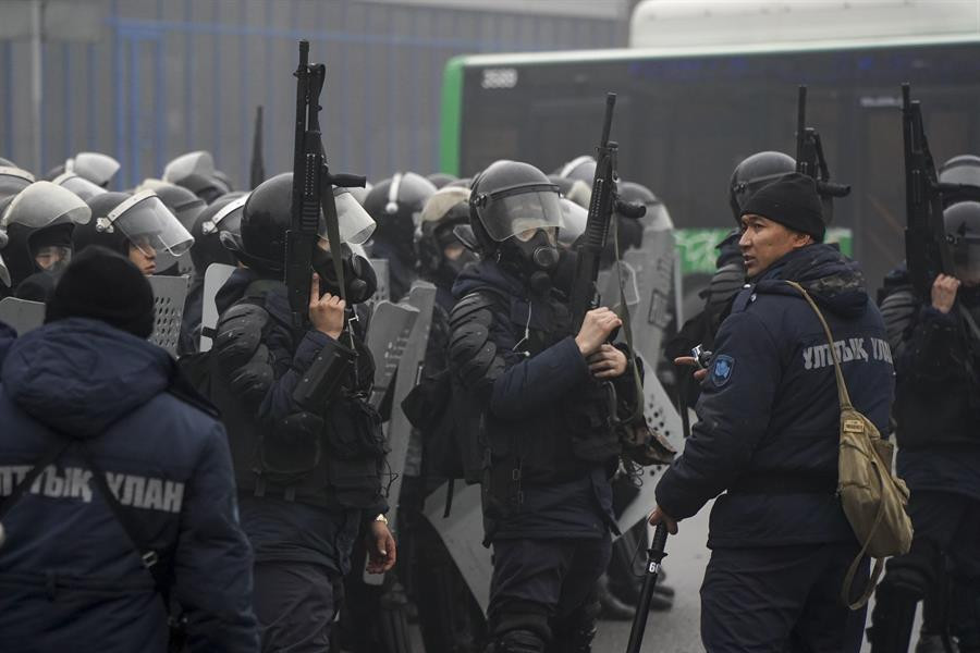 Son dakika... Kazakistandaki çatışmalardan yeni görüntüler