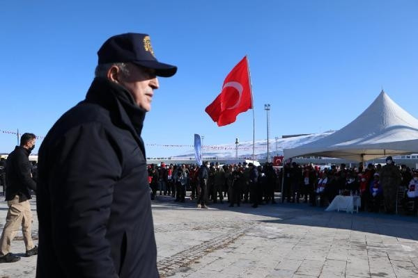 Sarıkamış Şehitleri, 107nci yılda binlerce kişinin katıldığı yürüyüşle anıldı