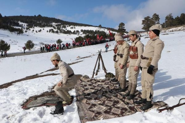 Sarıkamış Şehitleri, 107nci yılda binlerce kişinin katıldığı yürüyüşle anıldı