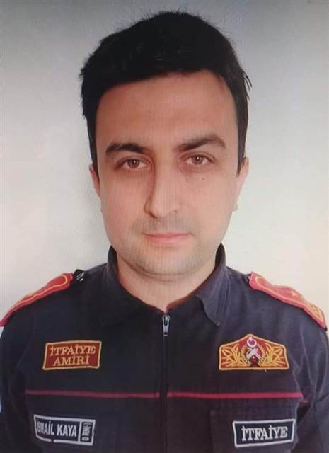 Göreve giden itfaiye aracı devrildi: 4 personel yaşamını yitirdi