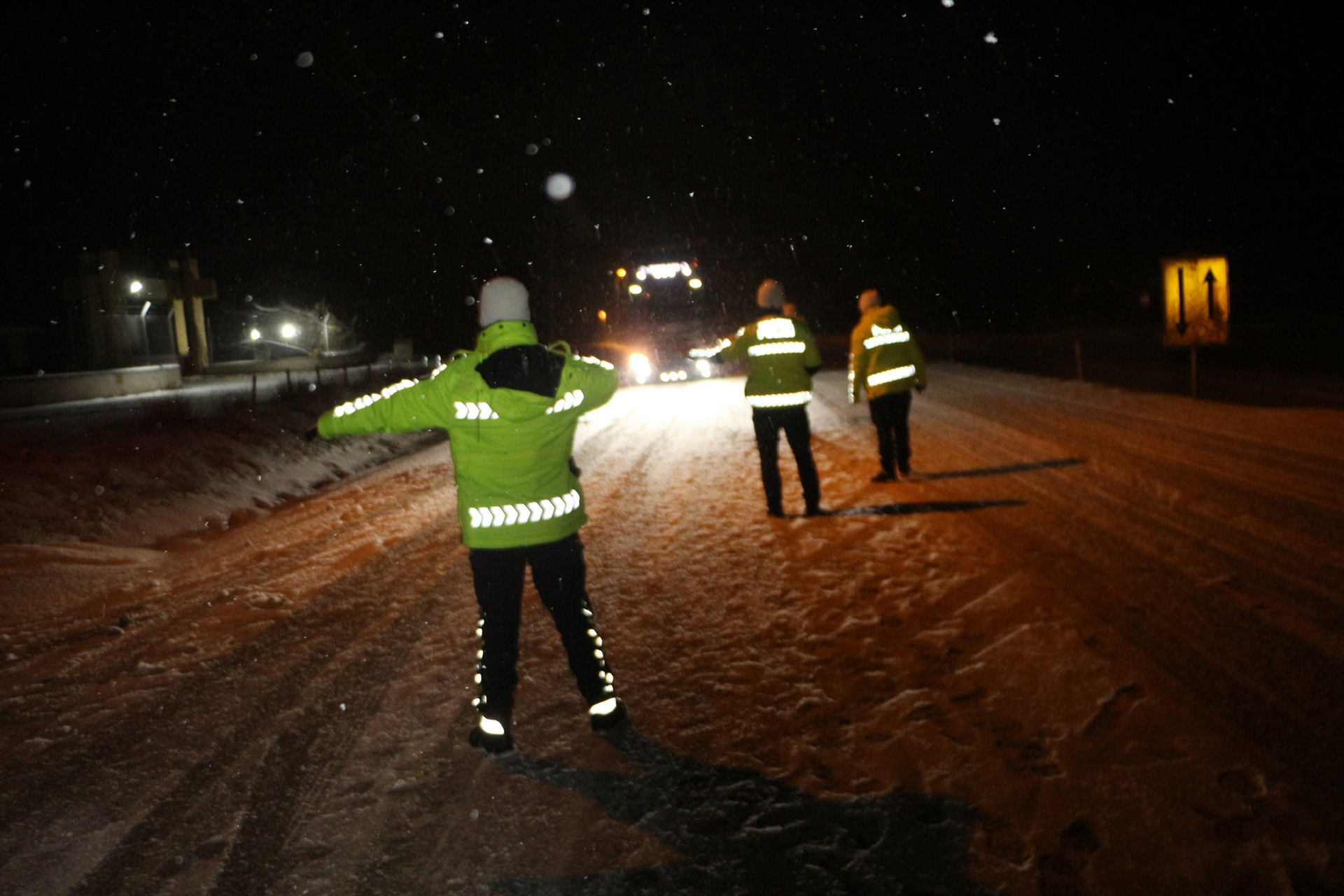 Gaziantepte yoğun kar yağışı Trafik durdu