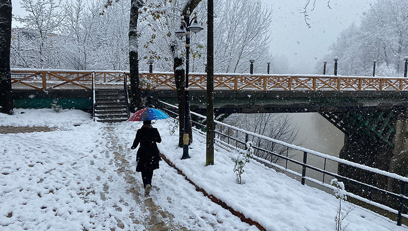 BUGÜN İSTANBULDA OKULLAR TATİL Mİ