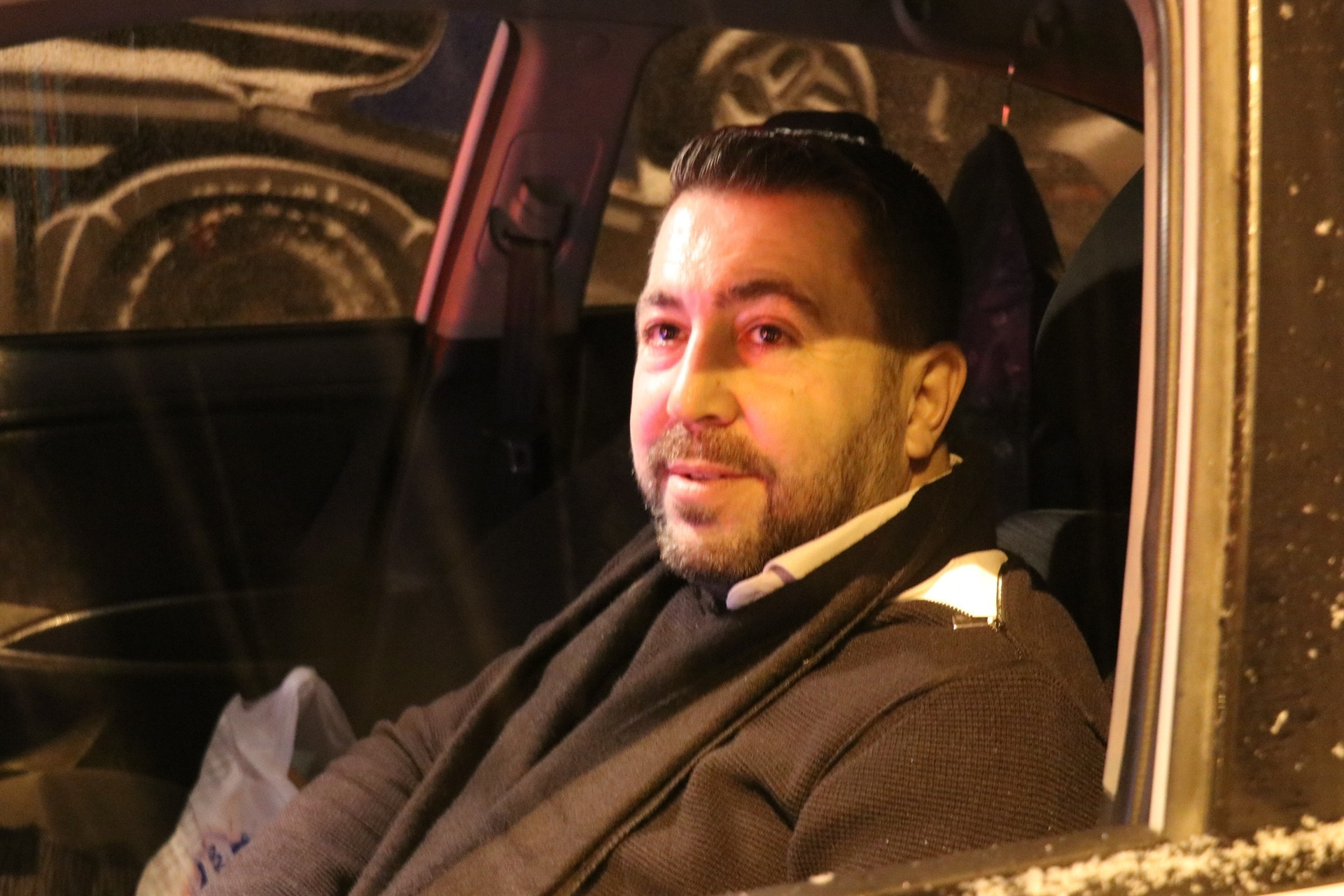 AKŞAM 19.00’DA OTOBÜSE BİNDİK GECE SAAT 3 OLDU