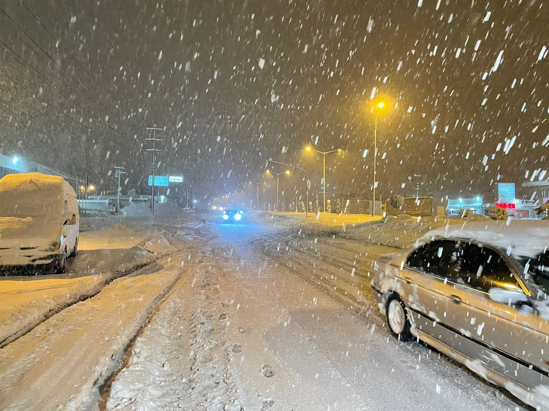 TEM’de trafik Bolu Tüneli’nden Düzce’ye ulaştı