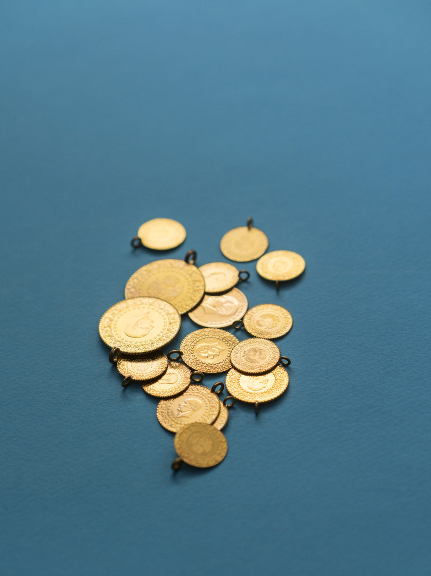 “1850 DİRENCİNDEN UZAKLAŞIYOR”