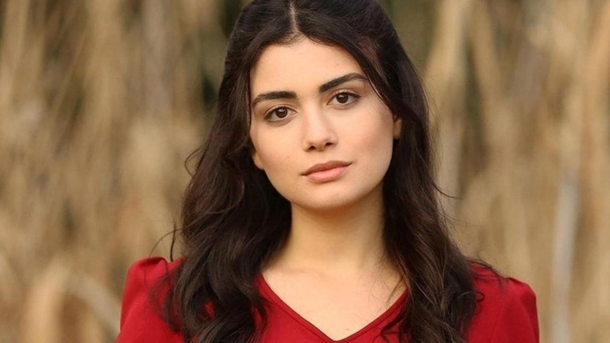 Baba dizisinin Büşra’sı Özge Yağız kimdir, kaç yaşında Özge Yağız’ın oynadığı diziler