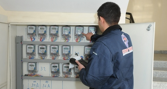 Elektrik faturaları düşecek mi Elektrik faturalarında yeni düzenleme tarihi ile ilgili Cumhurbaşkanı Erdoğandan açıklama