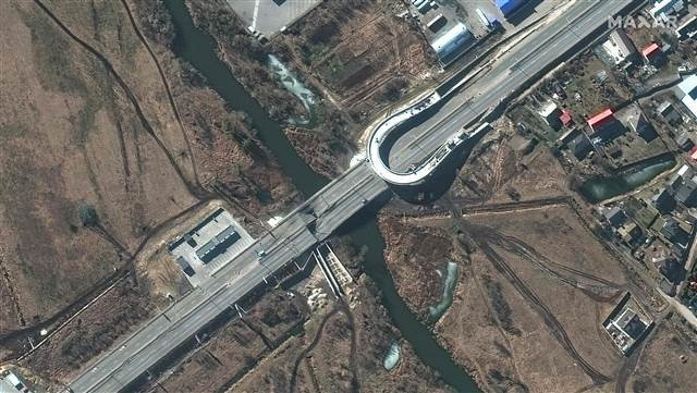 Son dakika... Rusya-Ukrayna savaşında kritik uydu görüntüleri Rus ordusu yaklaştı