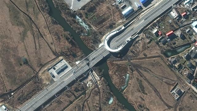 Son dakika... Rusya-Ukrayna savaşında kritik uydu görüntüleri Rus ordusu yaklaştı