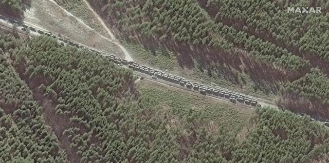Son dakika... Rusya-Ukrayna savaşında kritik uydu görüntüleri Rus ordusu yaklaştı