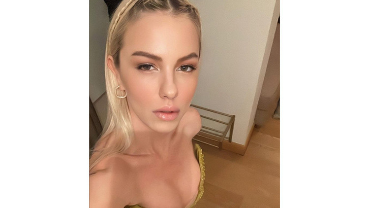 SEÇİL GÜR ŞARKILARI