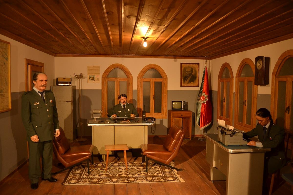 Polis teşkilatının tarihine yolculuk