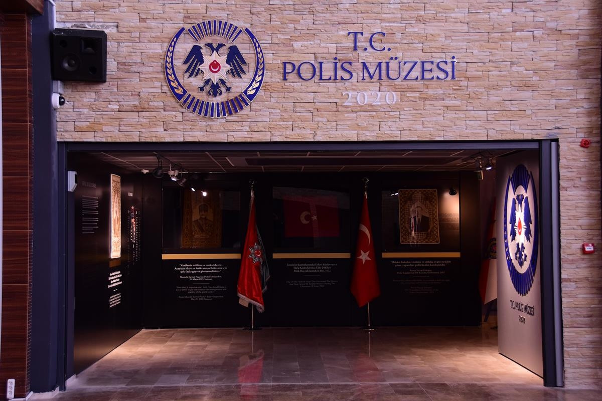 ALTI FARKLI BÖLÜMDEN OLUŞUYOR