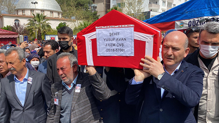 Şehit Uzman Çavuş Yusuf Avan, son yolculuğuna uğurlandı.