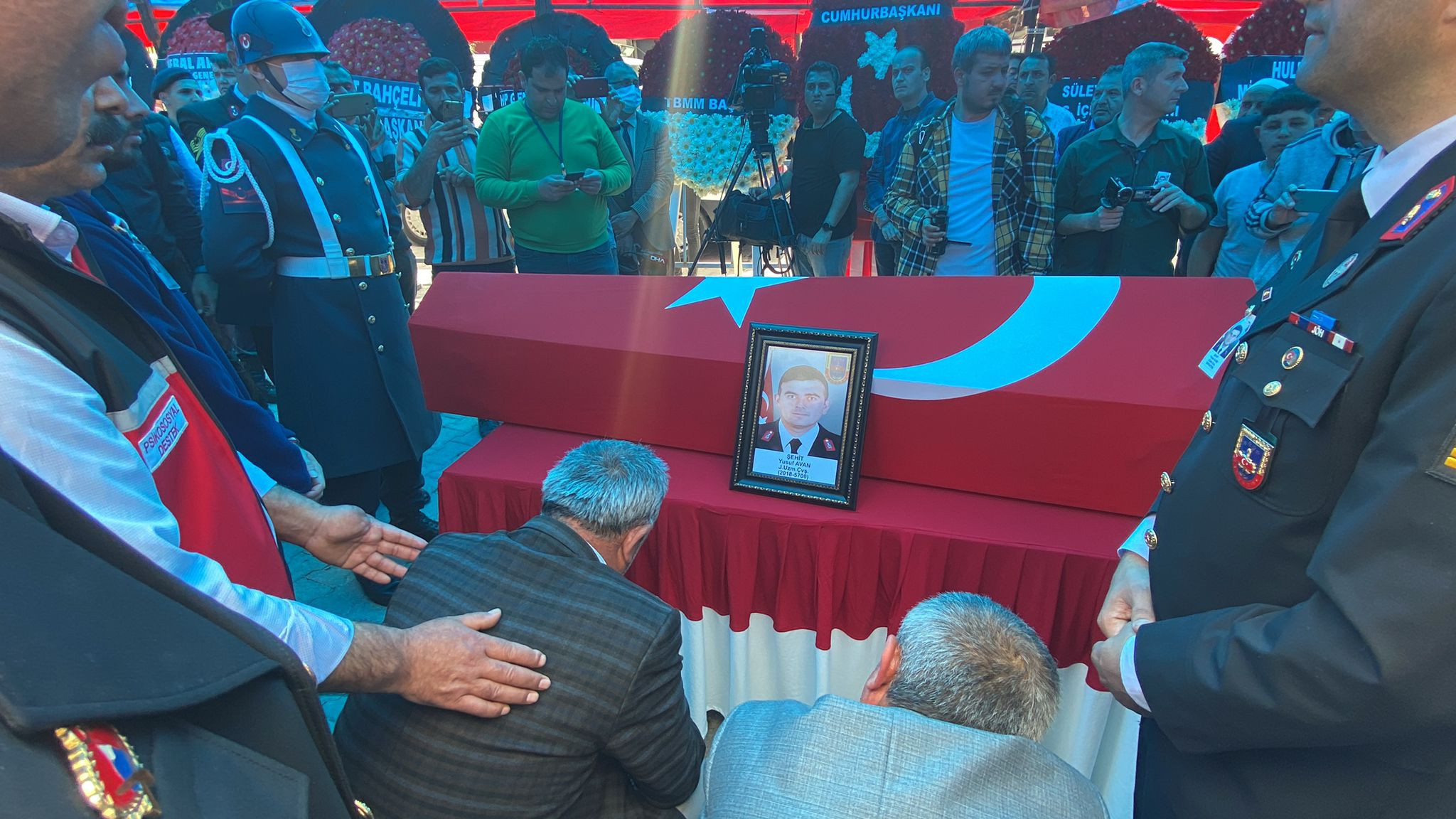 Şehit Uzman Çavuş Yusuf Avan, son yolculuğuna uğurlandı.