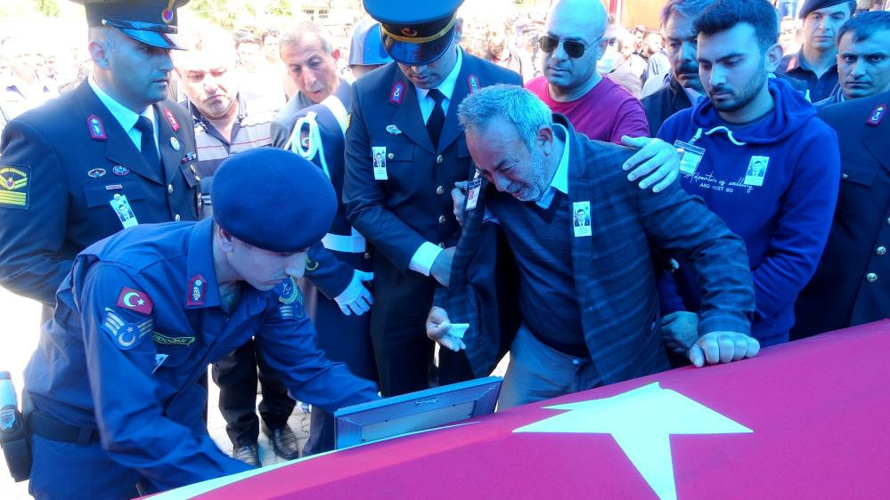 Şehit Uzman Çavuş Yusuf Avan, son yolculuğuna uğurlandı.