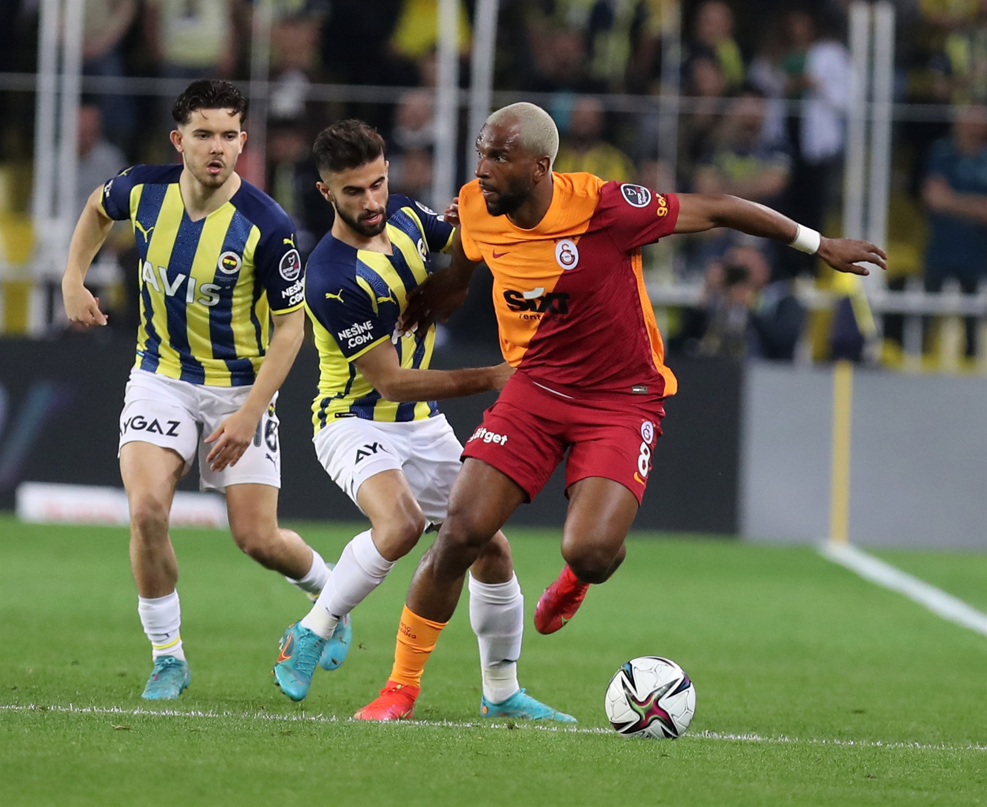 Fenerbahçe-Galatasaray maçından en özel fotoğraflar