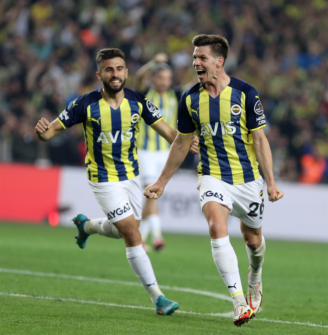 Fenerbahçe-Galatasaray maçından en özel fotoğraflar