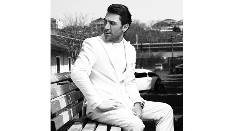 Yaşar İpek kimdir, kaç yaşında, nereli Yaşar İpek şarkıları ve hayatı