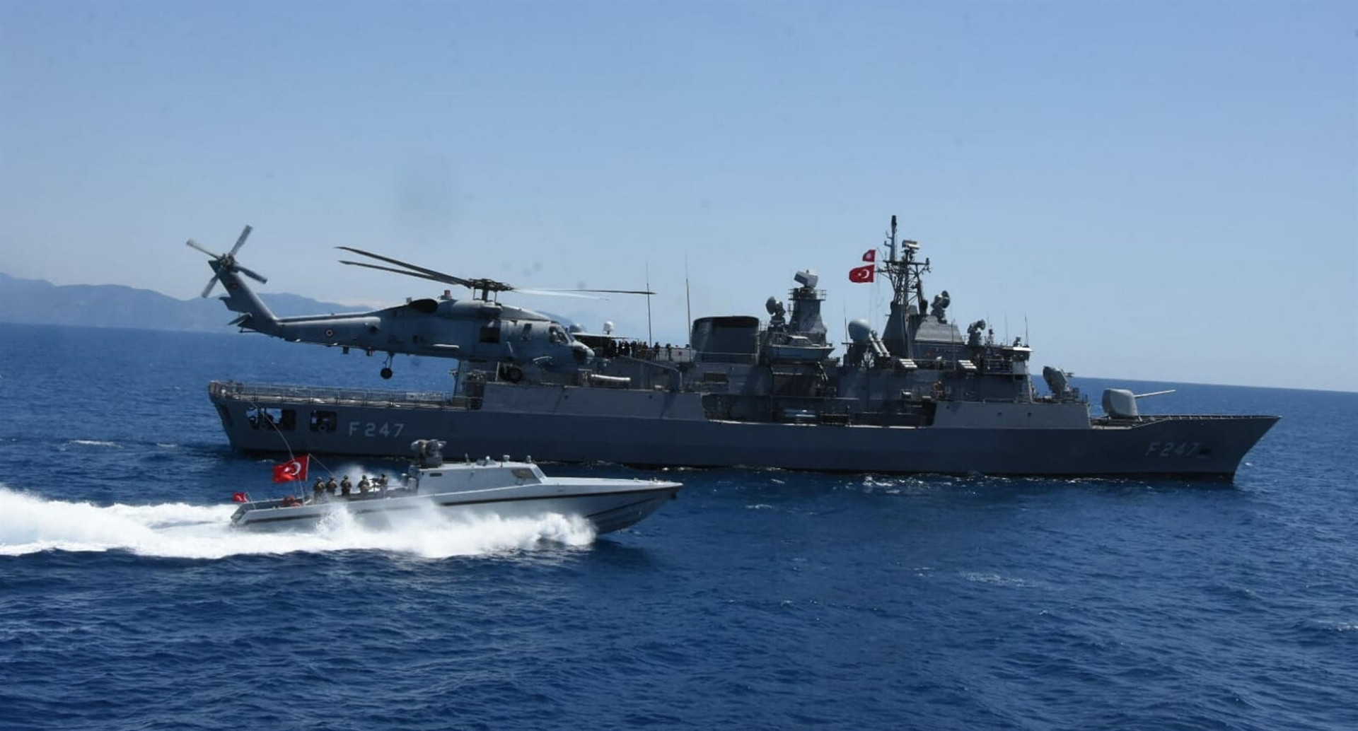 Mavi Vatan Tatbikatında nefes kesen kareler