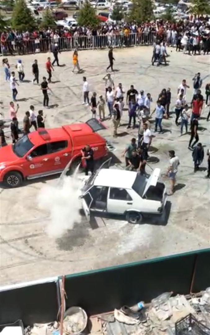 Antalyada drift festivalinde üst üste kaza Antalyada drift festivalinde üst üste kaza