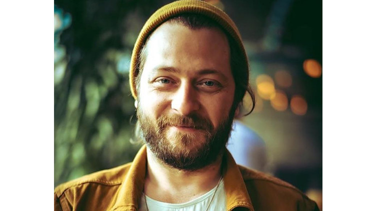 ALİCAN YÜCESOY KİMDİR