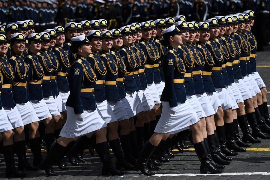 Rusya 9 Mayıs Zafer Gününü böyle kutladı