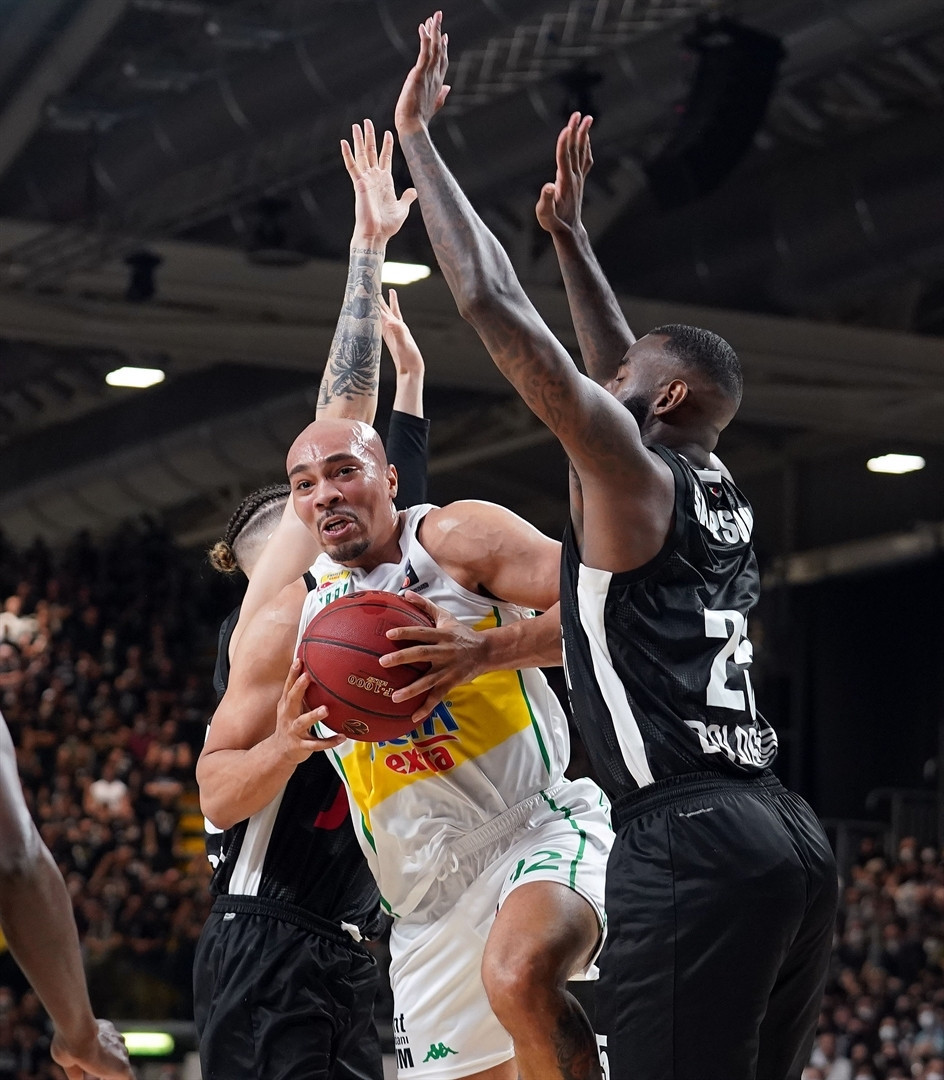 Frutti Extra Bursaspor - Virtus Bologna maçından fotoğraflar