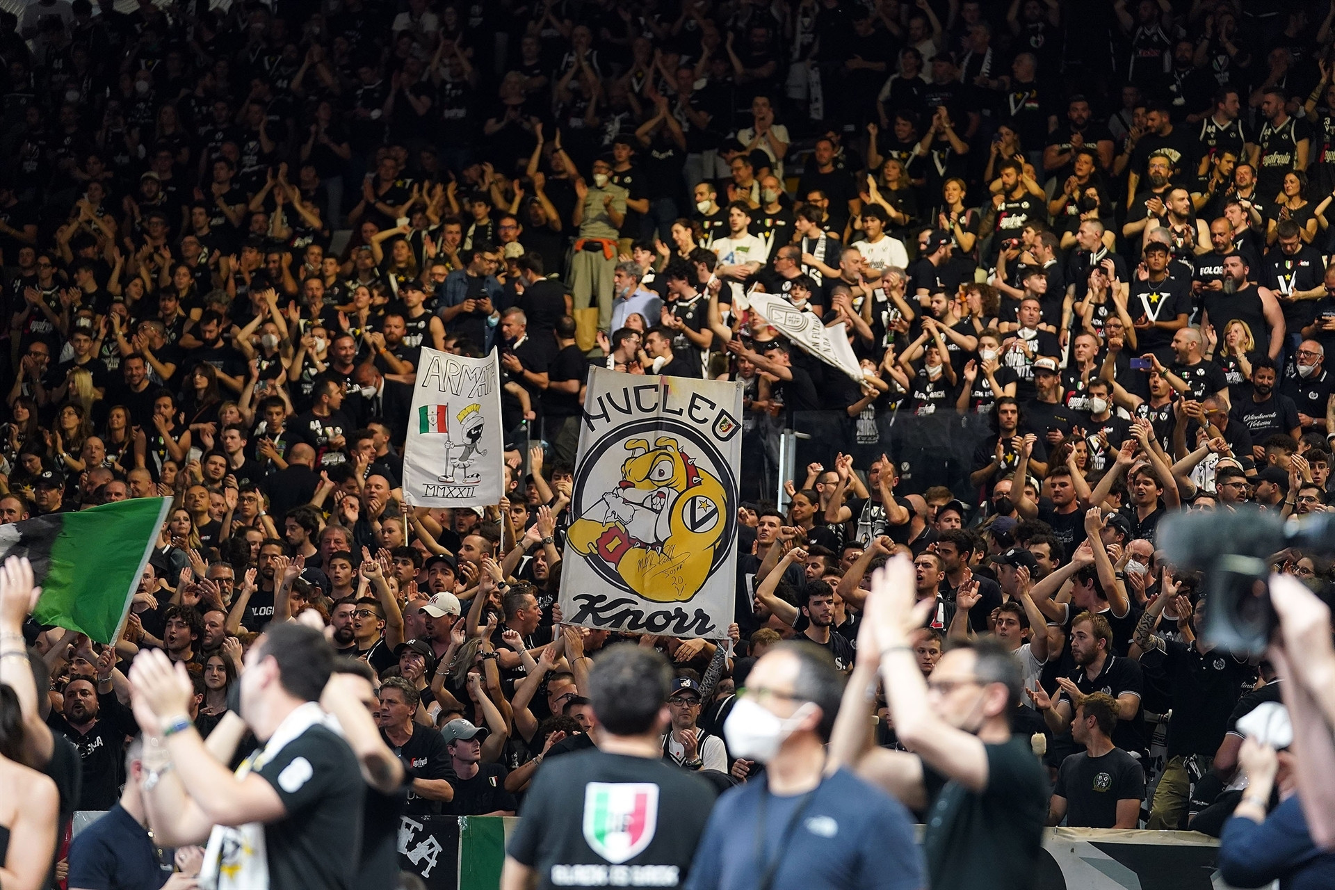 Frutti Extra Bursaspor - Virtus Bologna maçından fotoğraflar