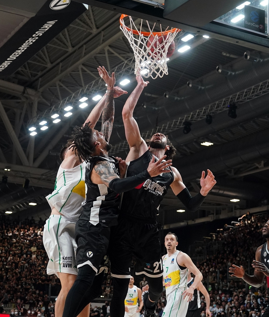 Frutti Extra Bursaspor - Virtus Bologna maçından fotoğraflar