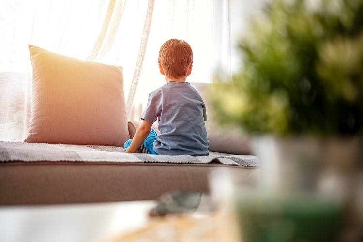 Asperger sendromu nedir Asperger sendromu belirtileri ve tedavisi