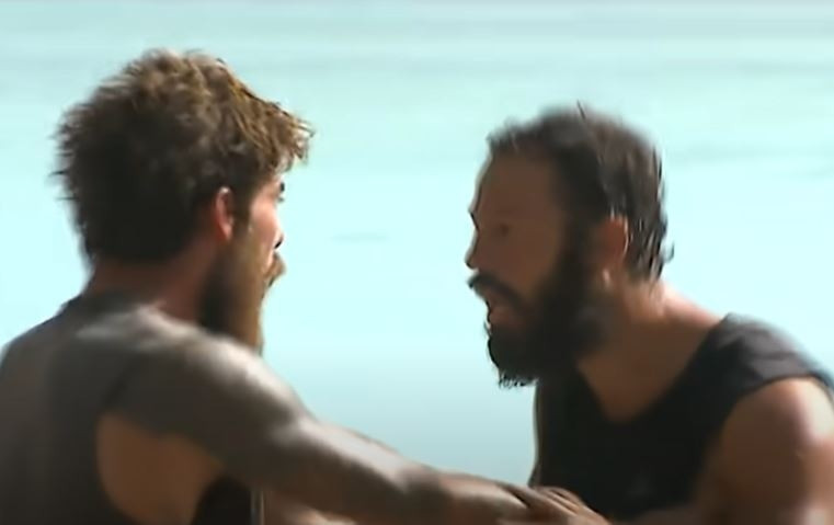 Survivorda kaos Adem ve Atakan birbirine girdi... Evrim: Şakaları yok Adem:Ben vuracağım demem, vururum