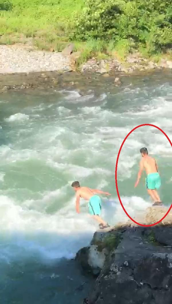 Fırtına Deresine atlayan gençlerden biri boğuldu, biri son anda kurtuldu