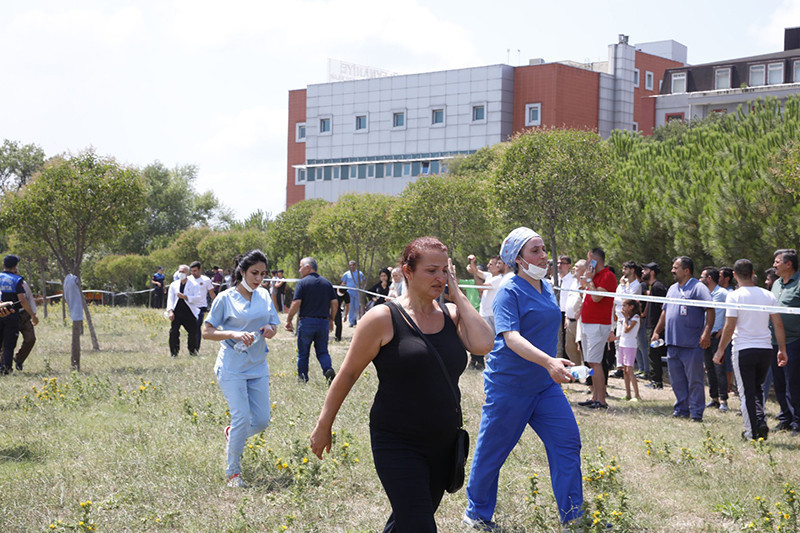 Balıklı Rum Hastanesinde yangın Hastalar tahliye edildi