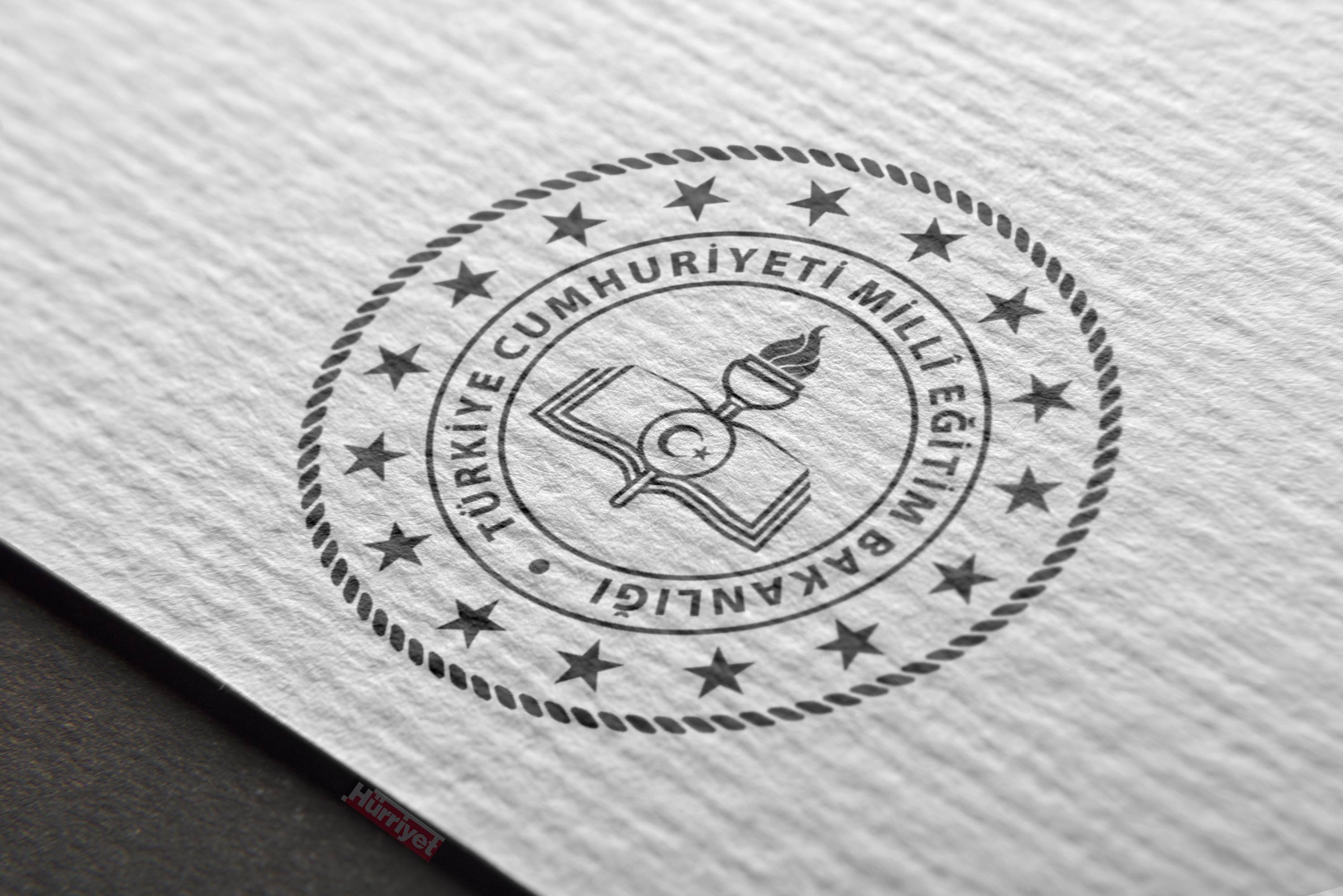 Okullar açılıyor Peki, okulda maske takmak zorunlu mu Bakanlıktan açıklama