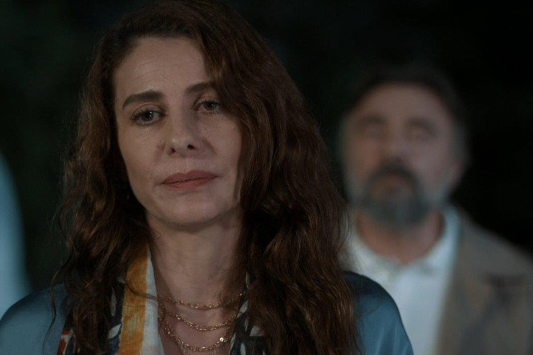 BEN BU CİHANA SIĞMAZAM OYUNCULARI