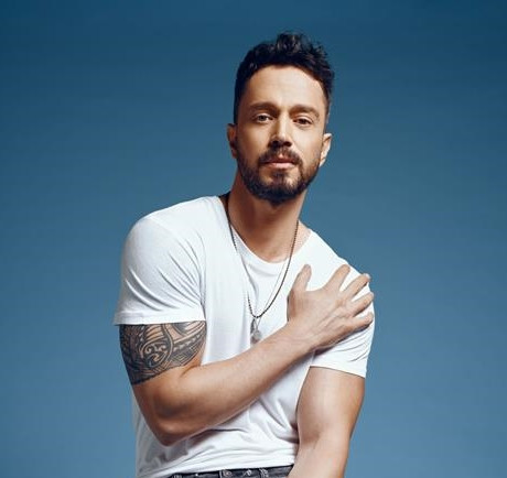 Ücretsiz konserlerde ünlü isimler