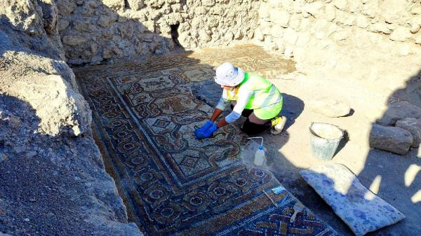 İşte Hadrianopolis Antik Kentinde bulunan yeni mozaikler