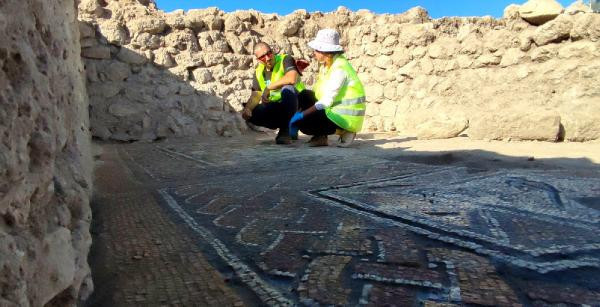 İşte Hadrianopolis Antik Kentinde bulunan yeni mozaikler