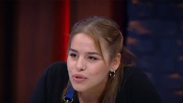 SENİ KIVANÇIN ELEMESİNİ İSTİYORUM