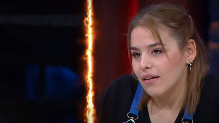 BEN KOMİ DEĞİLİM