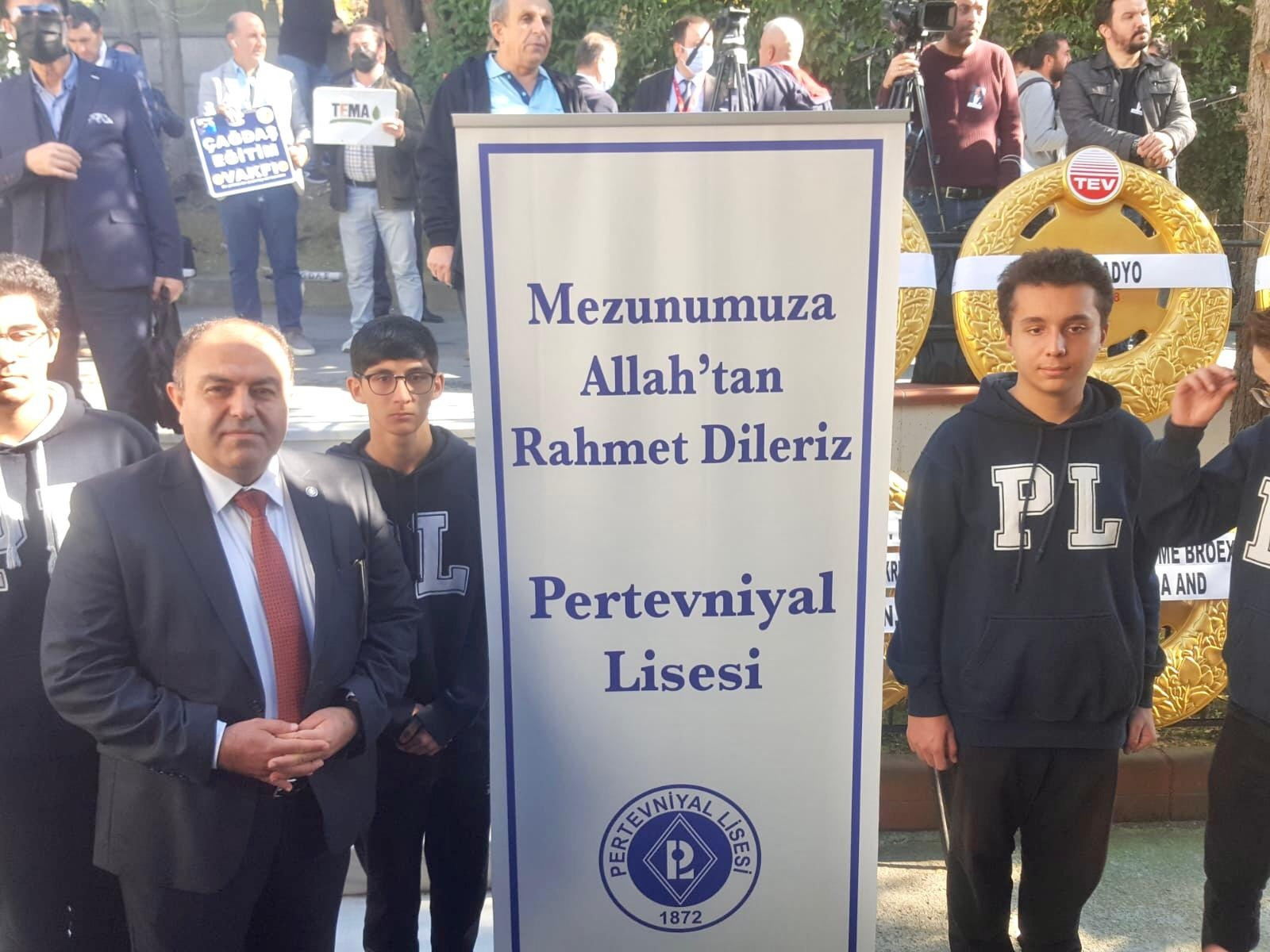 Halit Kıvanç son yolculuğuna uğurlanıyor (Törenden fotoğraflar)