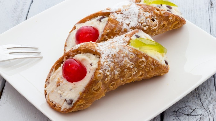 İtalyan tatlısı gerçek cannoli tarifi