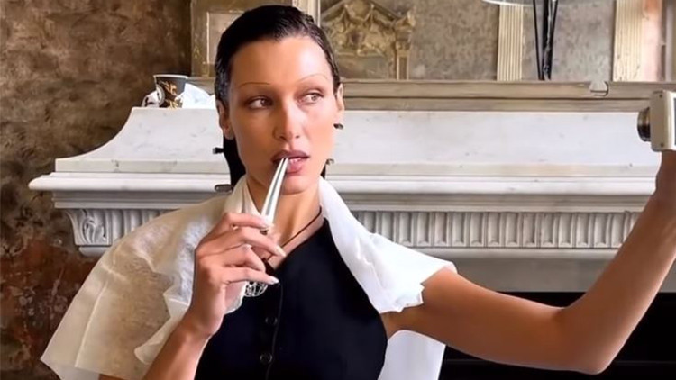 Lyme hastalığı nedir, belirtileri nelerdir Lyme hastalığı ile mücadele eden Bella Hadid korkuttu Lyme hastalığı nedir, belirtileri nelerdir Lyme hastalığı ile mücadele eden Bella Hadid korkuttu