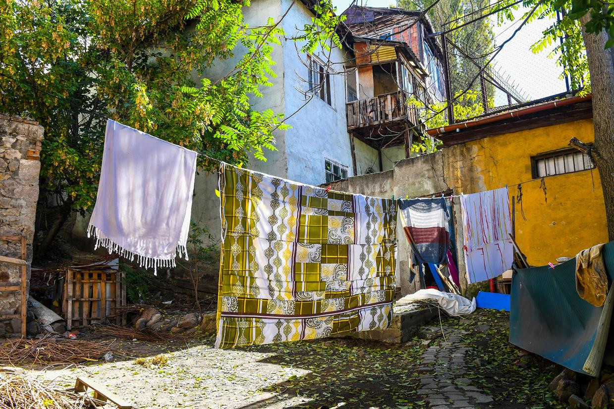 Bir zamanlar bütün kapıların  açık olduğu bir mahalle: Yahudi Mahallesi